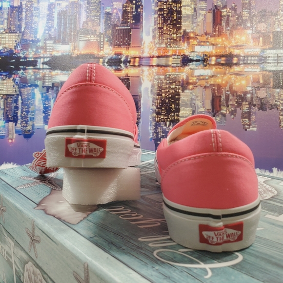 Vans Pink Lemonade Classic slip on (CL) - Picture 5 of 13